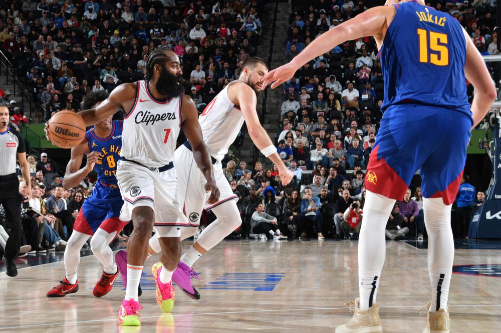 换防到位 换防到位